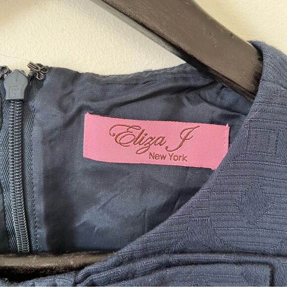 Eliza J Blue Sleeveless Sheath Dress for Work - Picture 3 of 7